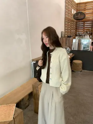 1759578011727 韓系肌理感貝殼扣混紡保暖毛衣(含6%羊毛)